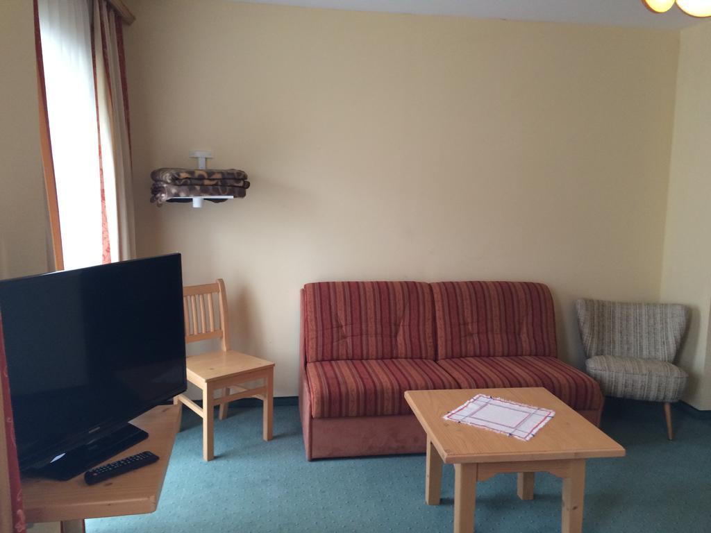 Gasthof Knappenwirt Tamsweg Chambre photo
